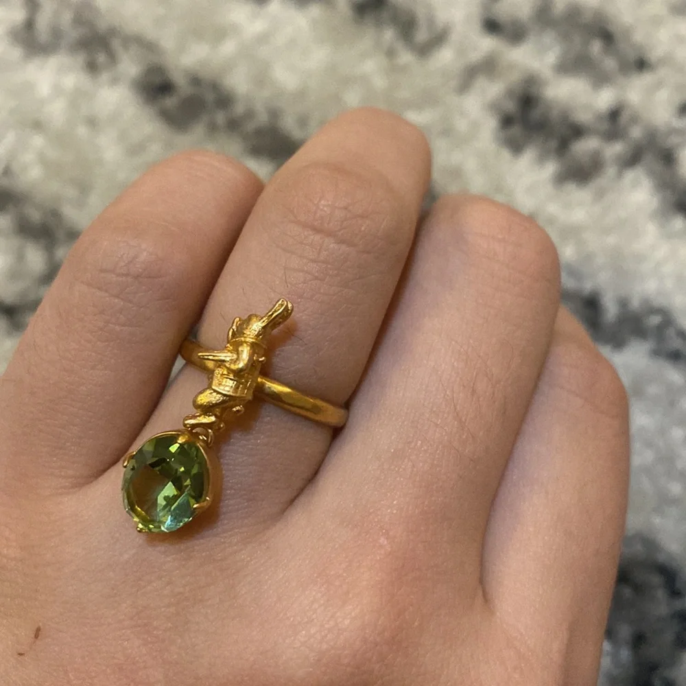 Dior Dream Ring size M Gold Finish Metal With Green Crystal - Picture 2 of 8